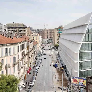 https://lovely-apartment-in-the-heart-of-milan.it-lombardy.com