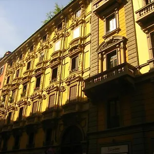 castaldi-house.italymilanhotels.net/