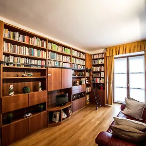 https://airguest-crocetta-loft.it-lombardy.com